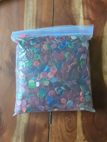 Plastic non magnetic bingo - magnetic,